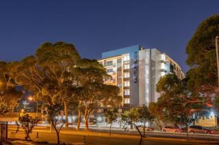 2 Bedroom Property for Sale in Zonnebloem Western Cape